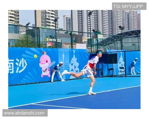 上海网球队的成长之路：一段关于坚持与梦想的网球纪实故事